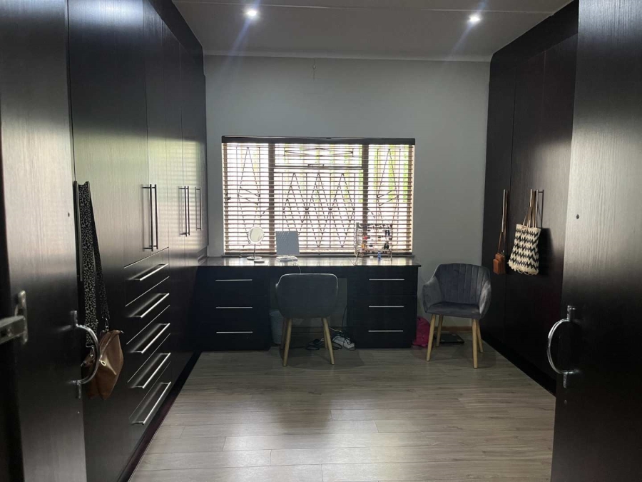 3 Bedroom Property for Sale in Flora Park Northern Cape